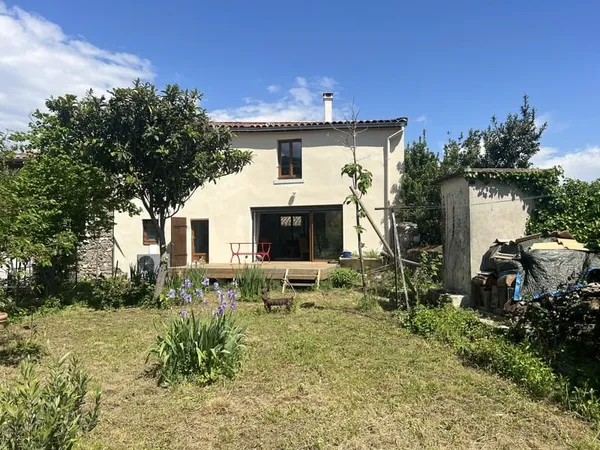 Cornas Maison en pierre rénovée avec vue sur les vignes et