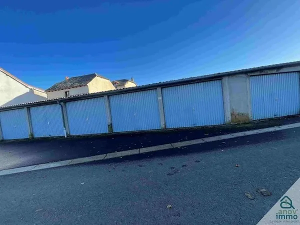 Stationnement Vente Tiviers   18200€