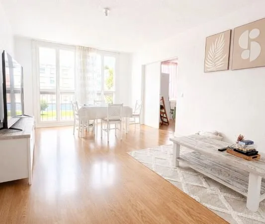 Appartement 4 pièces 82 m²