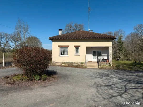 Maison de plain Pied avec grand terrain