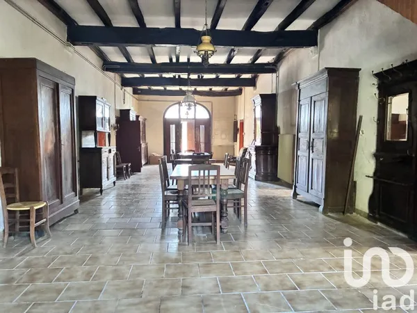 Maison 14 pièces 250 m²