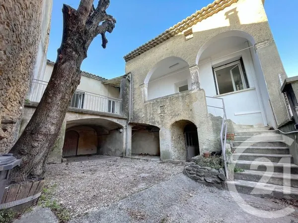 Maison 4 pièces 250 m²