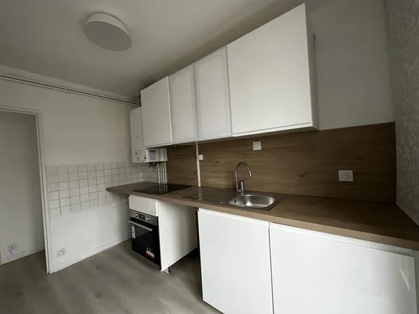 Appartement de type 1 , RUE CHAUTARD à AUBIERE