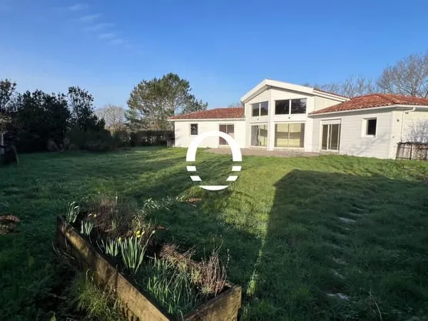Maison Vente Chauvé 6p 150m² 341000€