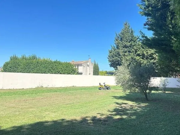 Terrain constructible 423 m²