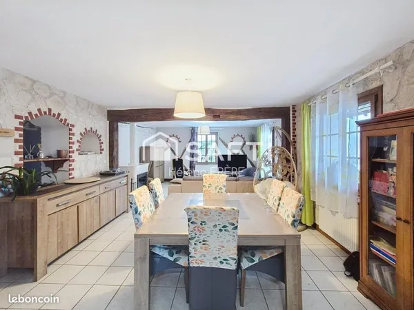 Maison 5 pièces 158 m²