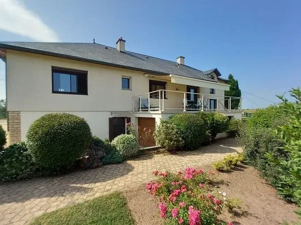 Maison 8 pièces 173 m²