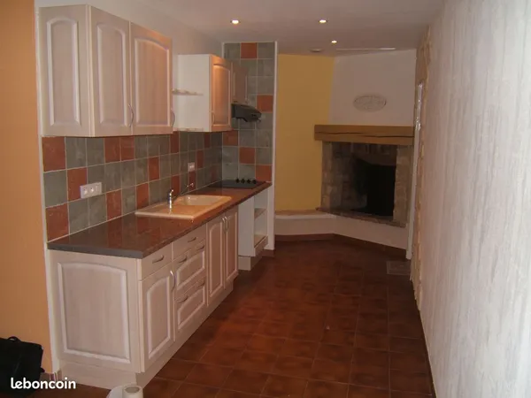 T2 42 m2 centre village