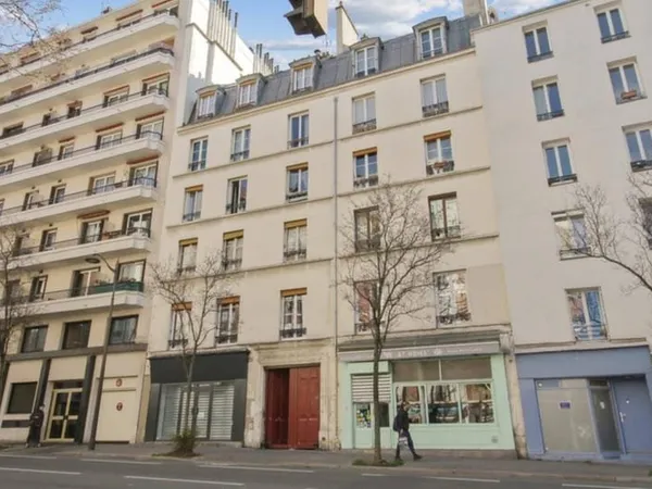 Bureaux 198 m²