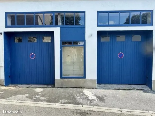 Local 614 m² Boulogne-sur-Mer