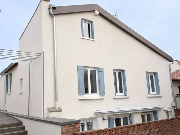 Maison 5 pièces 74 m²