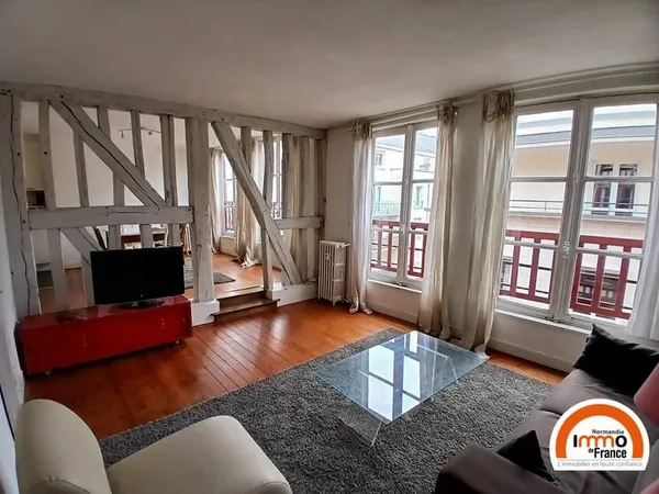 Nouveauté ? Rouen Rive Droite Hypercentre