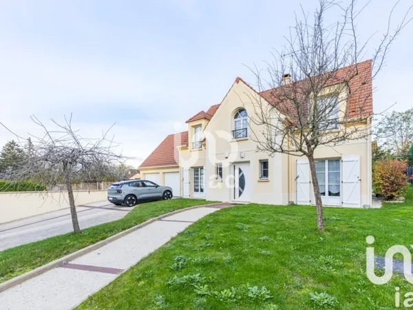 Maison 7 pièces 198 m²