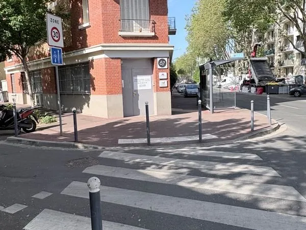 Local commercial 83m2