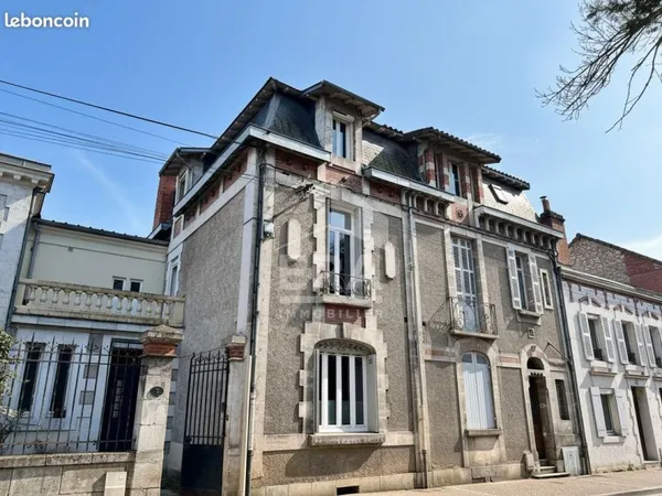 Maison de ville 6 pièces 145 m²