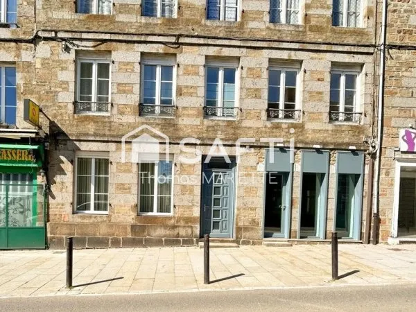 Maison avec beaucoup de potentiel en plein bourg