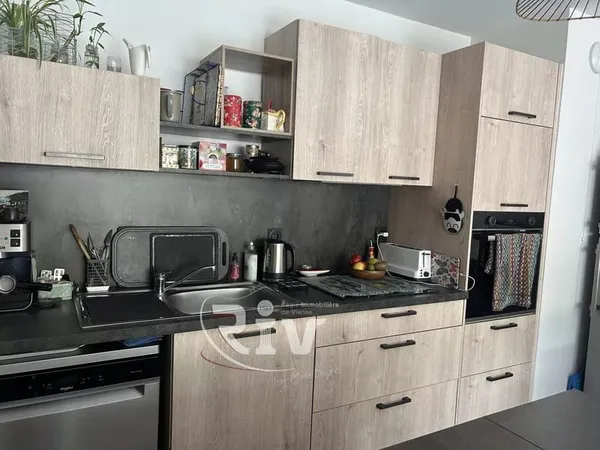 Appartement T3 - 3ème étage - Vienne