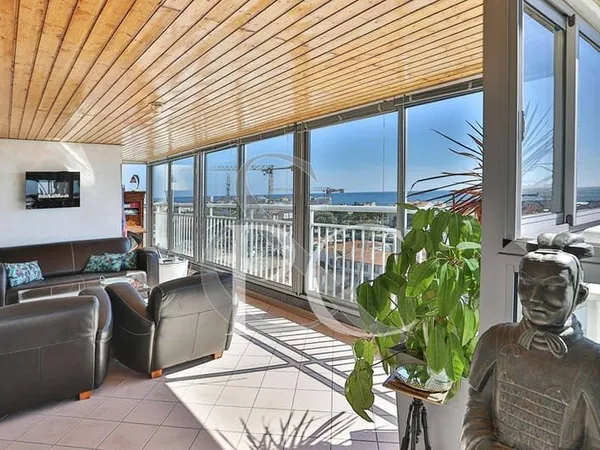 Appartement 5 pièces 136 m²