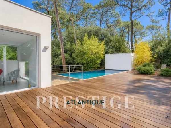 THARON-PLAGES - PLAGE DE COMBERGE - VILLA BALNÉAIRE 205 M2 - PIS