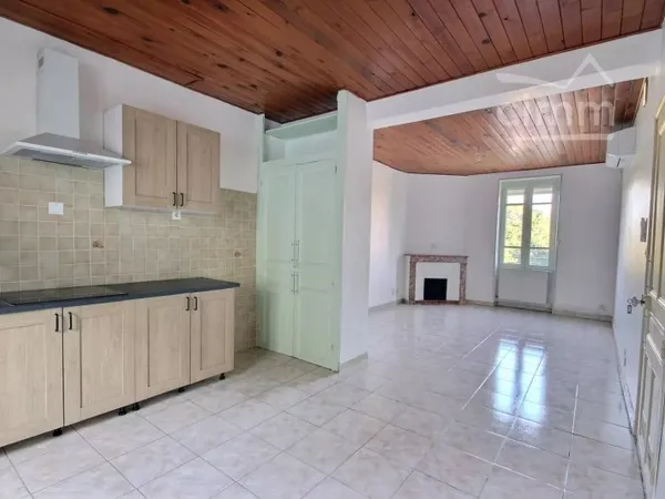APPARTEMENT F3 avec GARAGE