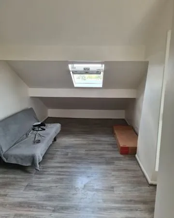 Petit studio refait sur Gagny 5min gare centre ville