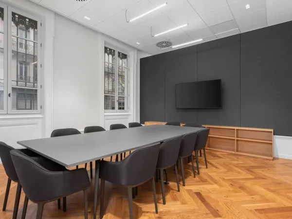 Accès tout inclus à des espaces de bureau professionnels pour 4 personnes à LYON, Signature Cours de