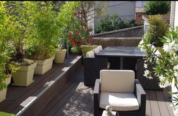 Saint-Étienne 42000 secteur CHATEAUCREUX Appartement T4 de 120 m² 3 chambres terrasse garage et cave