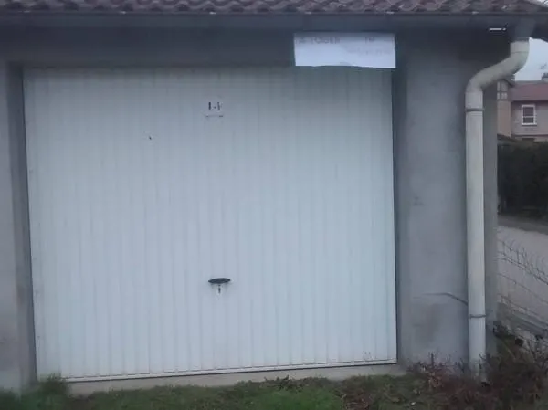 Parking 17 m²