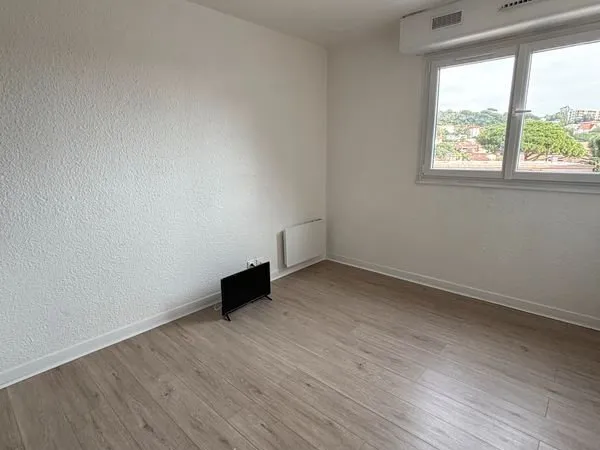 Location appartement f1 a Cavalaire