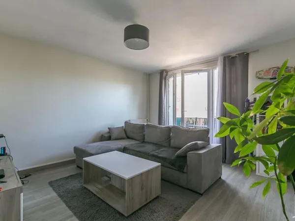 Appartement Saint Maur Des Fosses 2 pièce(s)
