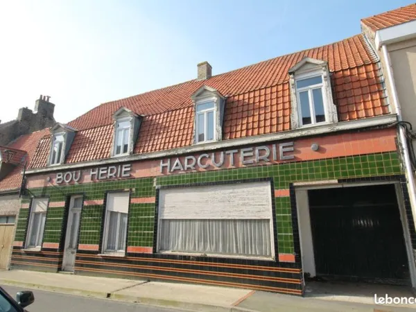Maison 13 pièces 229 m²