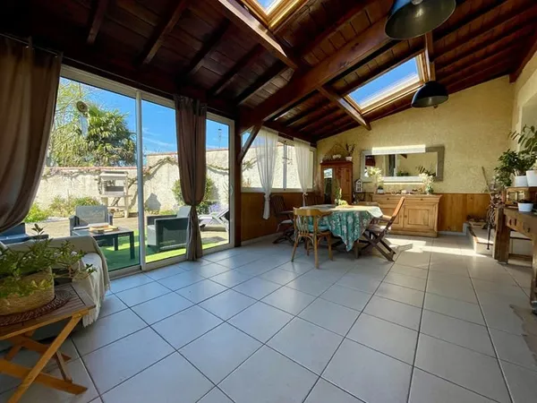 Maison Sigournais 3 pièce(s) 95 m2