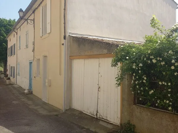 137 000 Maison 4 pièces 75 m² La Pomarède 11400