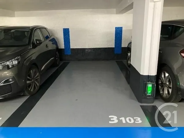 Parking 10 m²