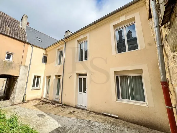 Maison en plein coeur du centre ville Sees 7 pièce(s) 178 m2