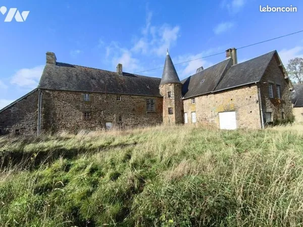 Maison 8 pièces 372 m²