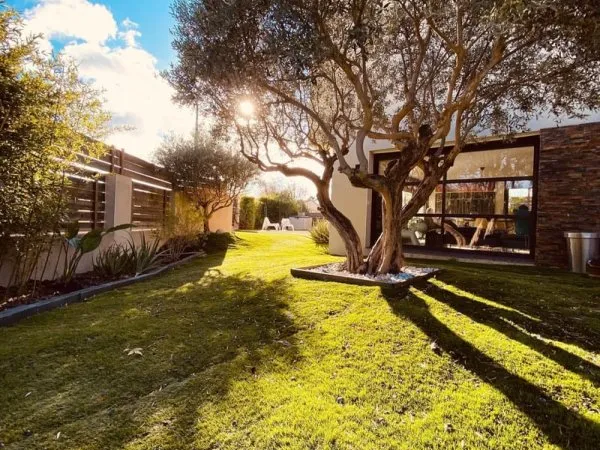 Villa d'architecte contemporaine avec piscine
