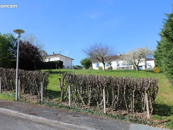 Terrain 820 m² Boulazac