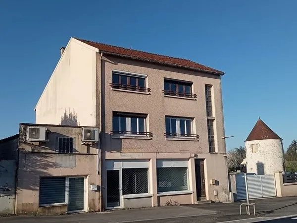 MONTMIRAIL VILLE
