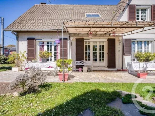 Pavillon 7 pièces 139 m²