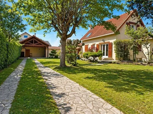 Maison 5 pièces 155 m²