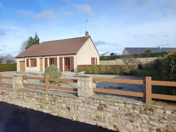MANCHE MAISON PLAIN PIED 2 CHAMBRES TERRAIN 672 m²