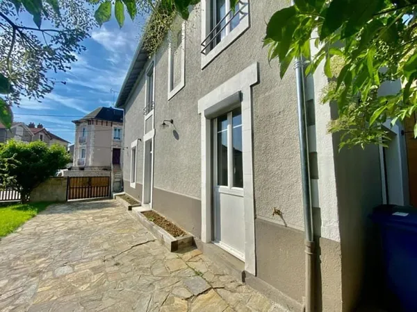 Maison 5 pièces 85 m²