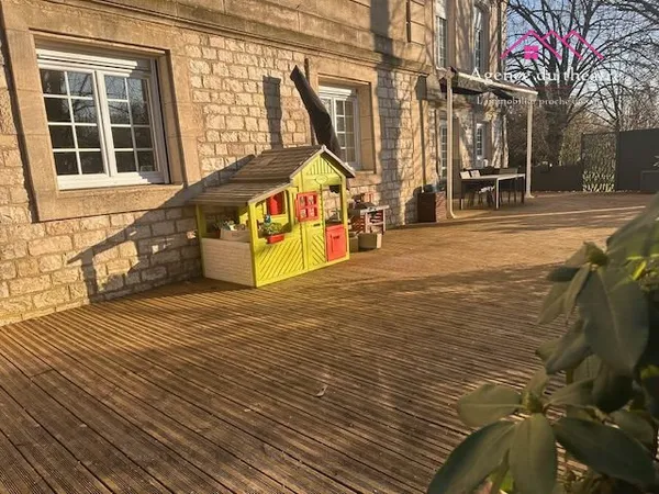 Appartement 5 pièces 111 m²