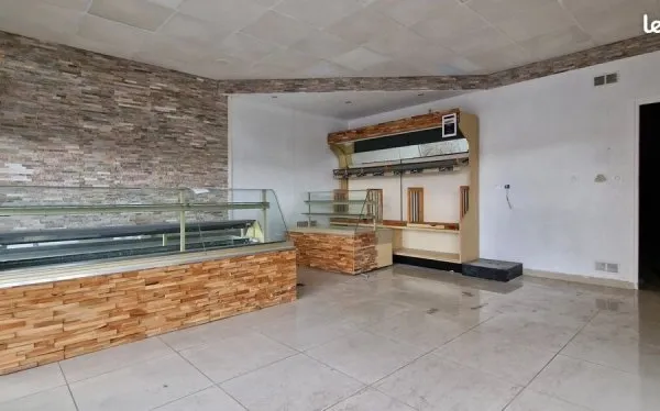 Local commercial 169 m² Firminy