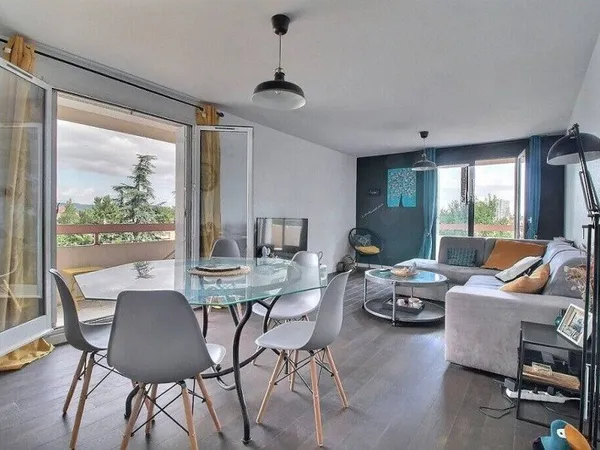 Appartement 5 pièces 98 m²