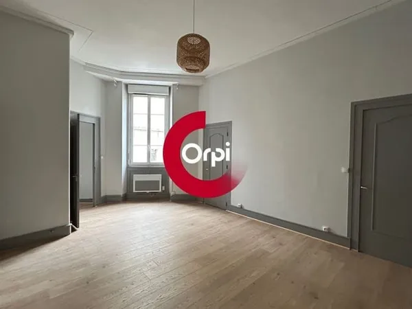 Appartement 2 pièces 63 m²