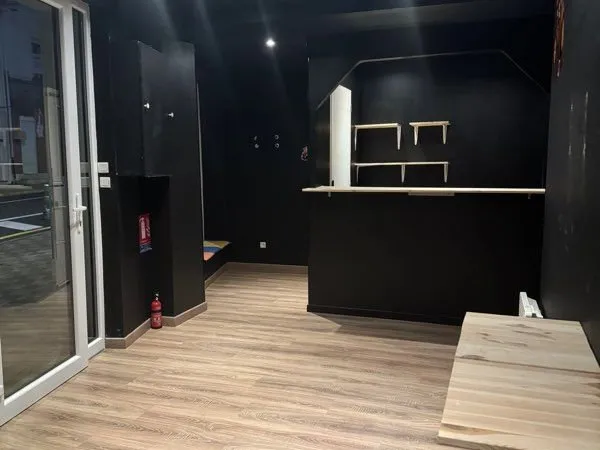Local commercial ou bureau centre ville