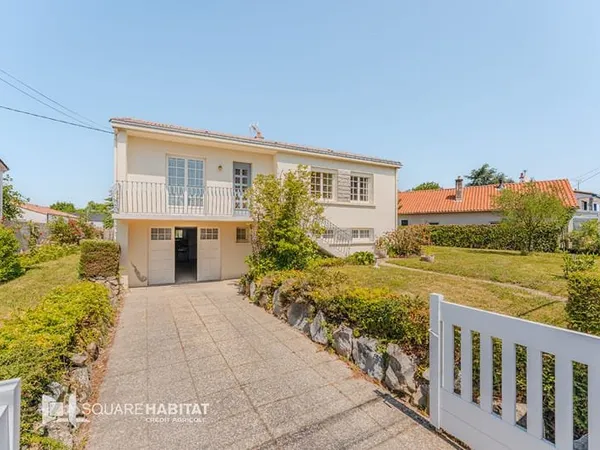 Maison Aizenay 4 chambres + 1 bureau, 111 m2 terrain de 809m².