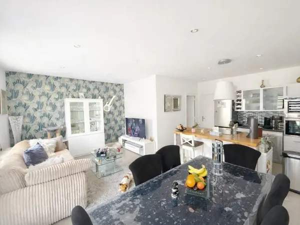 Appartement 50m² - plain pied - Coeur du village
